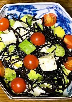 アボカドと豆腐、ひじきのサラダ　-レシピのメイン写真
