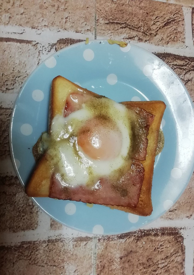 目玉焼きトースト-レシピのメイン写真