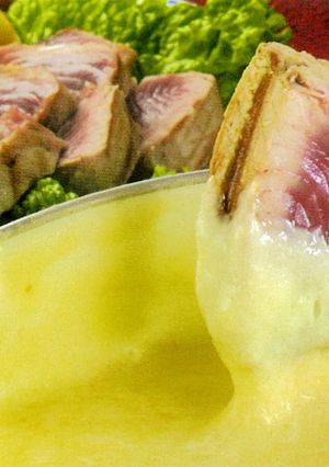 かつおチーズフォンデュ-レシピのメイン写真
