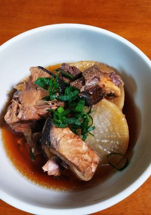 圧力鍋で大根とぶりのあら煮-レシピのメイン写真