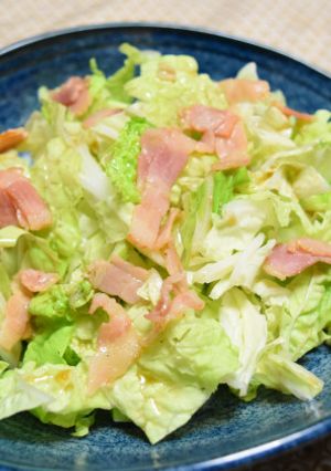 白菜の葉のサラダ-レシピのメイン写真