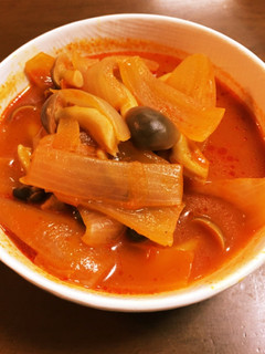 【減圧鍋で作る】鳥もも肉の野菜ジュース煮-レシピのメイン写真