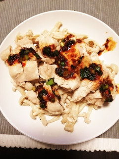 鳥胸肉とキノコ蒸し-レシピのメイン写真