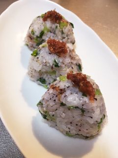 おにぎり ゆかりアレンジ-レシピのメイン写真