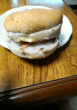 ハンバーガーみたいなテーブルパン-レシピのメイン写真