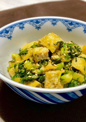 セロリの葉と油揚げの炒め物で一品♪節約-レシピのメイン写真