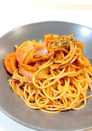 煮込みハンバーグをリメイク♡トマトパスタ-レシピのメイン写真