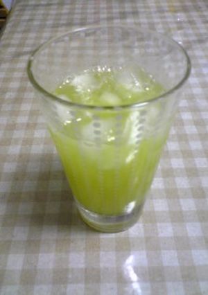 熟れ過ぎメロンのジュース-レシピのメイン写真