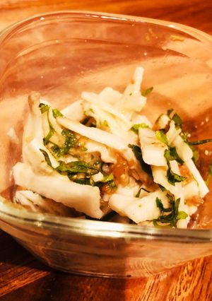 ごま油香る☆長芋の大葉梅和え-レシピのメイン写真
