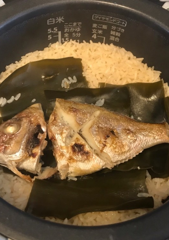 炊飯器で簡単☆鯛めし-レシピのメイン写真