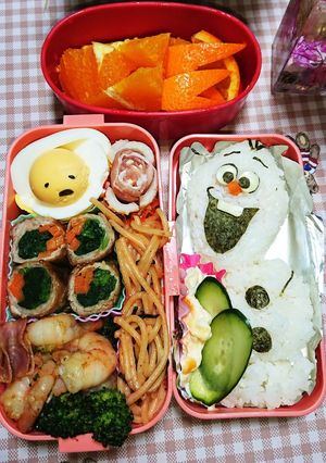 オラフとぐでたまのキャラ弁-レシピのメイン写真