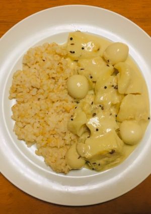 はんぺんとうずらの卵の白いミルクカレー-レシピのメイン写真