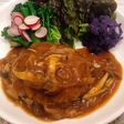 チーズin煮込みハンバーグ