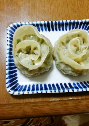 手作り餃子★お花バージョン-レシピのメイン写真