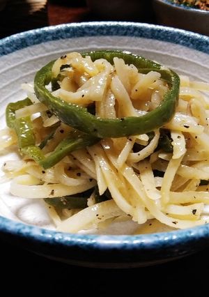 じゃが芋しりしりと輪切りピーマン炒め-レシピのメイン写真