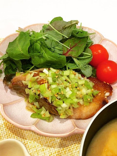 寒ブリで作るネギ塩ダレのソテー-レシピのメイン写真