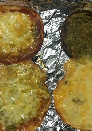 餃子の皮でミニピザ風-レシピのメイン写真