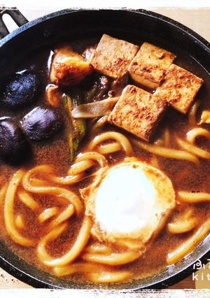 フライパン1つ☆簡単本格味噌煮込みうどん-レシピのメイン写真