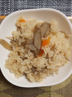 ごぼうの炊きこみご飯-レシピのメイン写真