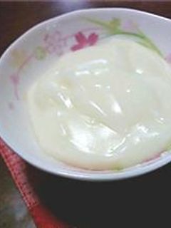 卵白消費に♪レンジで簡単ミルククリーム-レシピのメイン写真