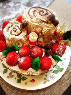 2019 クリスマス 切り株つきケーキ-レシピのメイン写真