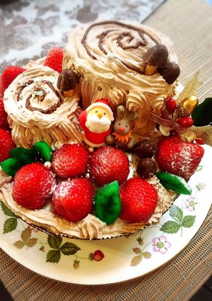 ２０１９　クリスマス　切り株つきケーキ-レシピのメイン写真