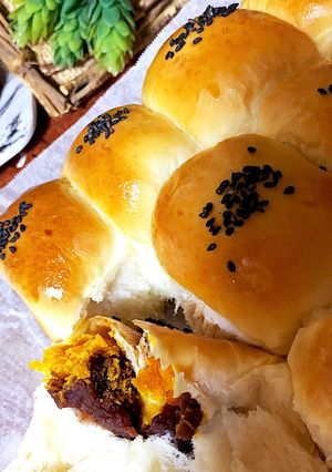 カボチャとあんこのWちぎりパン-レシピのメイン写真