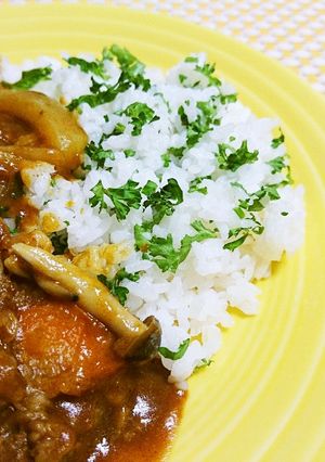 カレーに♫混ぜるだけのパセリバターライス-レシピのメイン写真