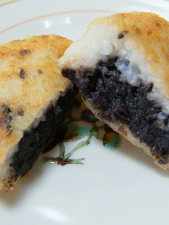 ゴマ揚げ団子?焼きぼたもち☆-レシピのメイン写真