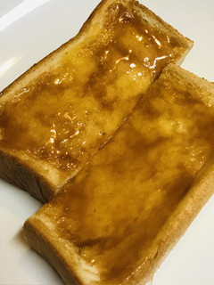 きなこペースト&バターのはちみつトースト-レシピのメイン写真