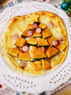 クリスマスに☆簡単パンプキンツリーピザ-レシピのメイン写真