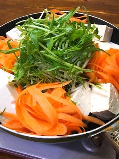 【クリスマス】三色☆ヘルシー白だし鍋-レシピのメイン写真