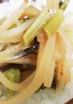 大根の皮（葉っぱ）のご飯のお供-レシピのメイン写真