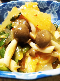 牛肉としめじの キムチ 味噌炒め-レシピのメイン写真
