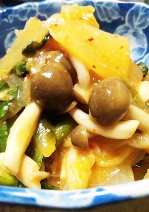 牛肉としめじの キムチ 味噌炒め-レシピのメイン写真