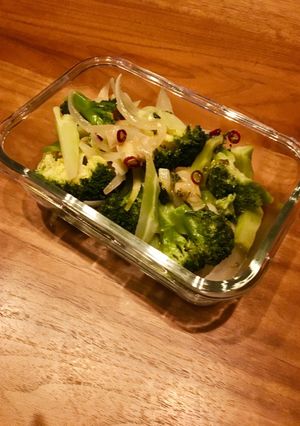 簡単★ブロッコリーのペペロンチーノ-レシピのメイン写真