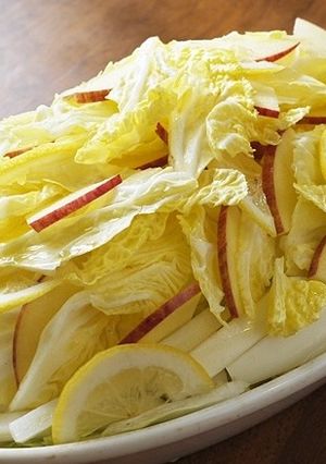【雪下白菜】白菜とりんごのサラダ-レシピのメイン写真