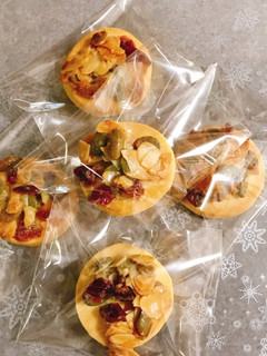 クリスマスカラーのフロランタン風クッキー-レシピのメイン写真