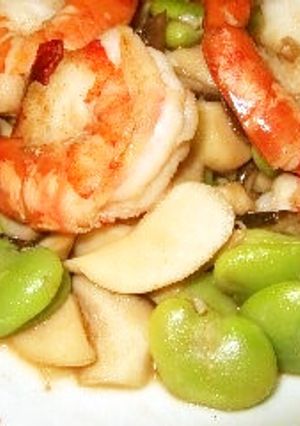 エビとそら豆のバターしょうゆ炒め-レシピのメイン写真