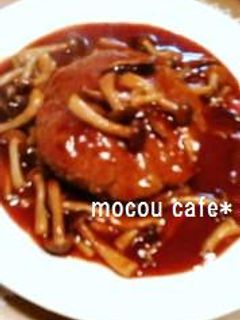 カンタンデミソースきのこハンバーグ-レシピのメイン写真