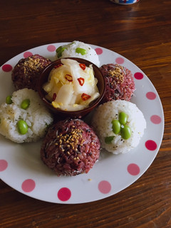 おむすび2種〜枝豆チーズ&ちりめん雑穀-レシピのメイン写真