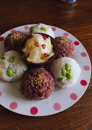 おむすび2種〜枝豆チーズ＆ちりめん雑穀-レシピのメイン写真
