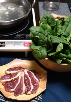 炙り鴨とほうれん草のしゃぶしゃぶ-レシピのメイン写真