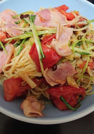 ベーコンと野菜のオイルパスタ！-レシピのメイン写真