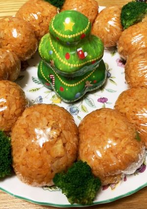 クリスマスに☆チキンライスまんまるリース-レシピのメイン写真