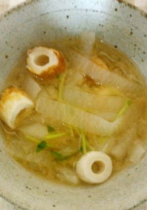 大根の太麺状切り入り味噌汁-レシピのメイン写真