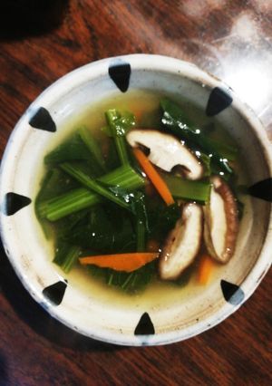小松菜と椎茸の麹味噌汁-レシピのメイン写真