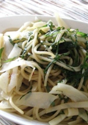青しそとじゃが芋の和風パスタ-レシピのメイン写真