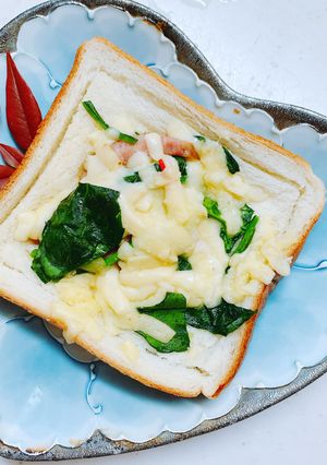 食パンMISOキッシュ・ア・ラ・法蓮草-レシピのメイン写真