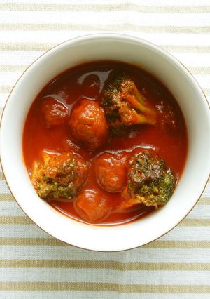 【主菜】ミートボールのトマトジュース煮-レシピのメイン写真